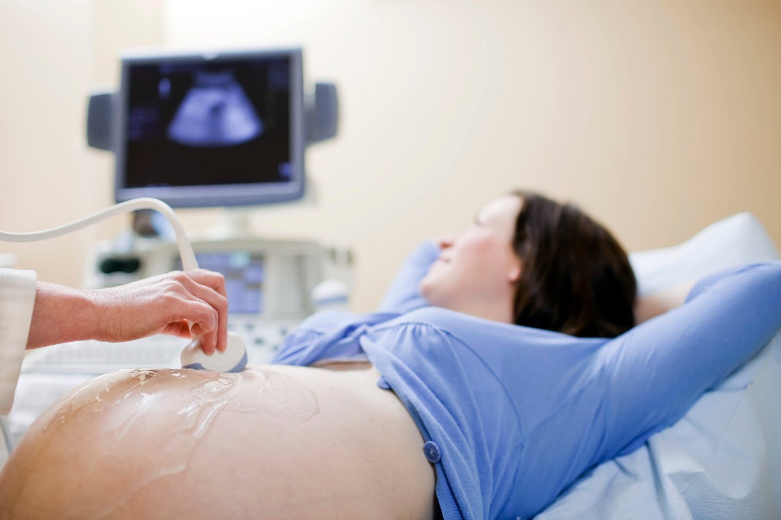 Siêu âm tầm soát dị tật thai nhi thường kéo dài khoảng 15-30 phútSiêu âm tầm soát dị tật thai nhi thường kéo dài khoảng 15-30 phút