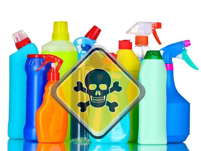 Hạn chế sử dụng các loại hóa mỹ phẩm có chứa chất độc hại