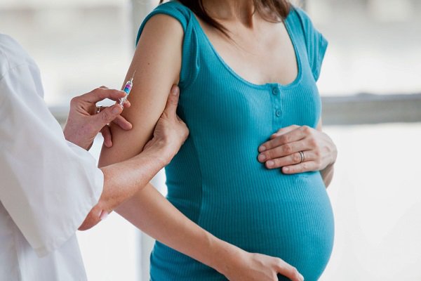 Lịch tiêm phòng uốn ván khi mang thai như thế nào?
