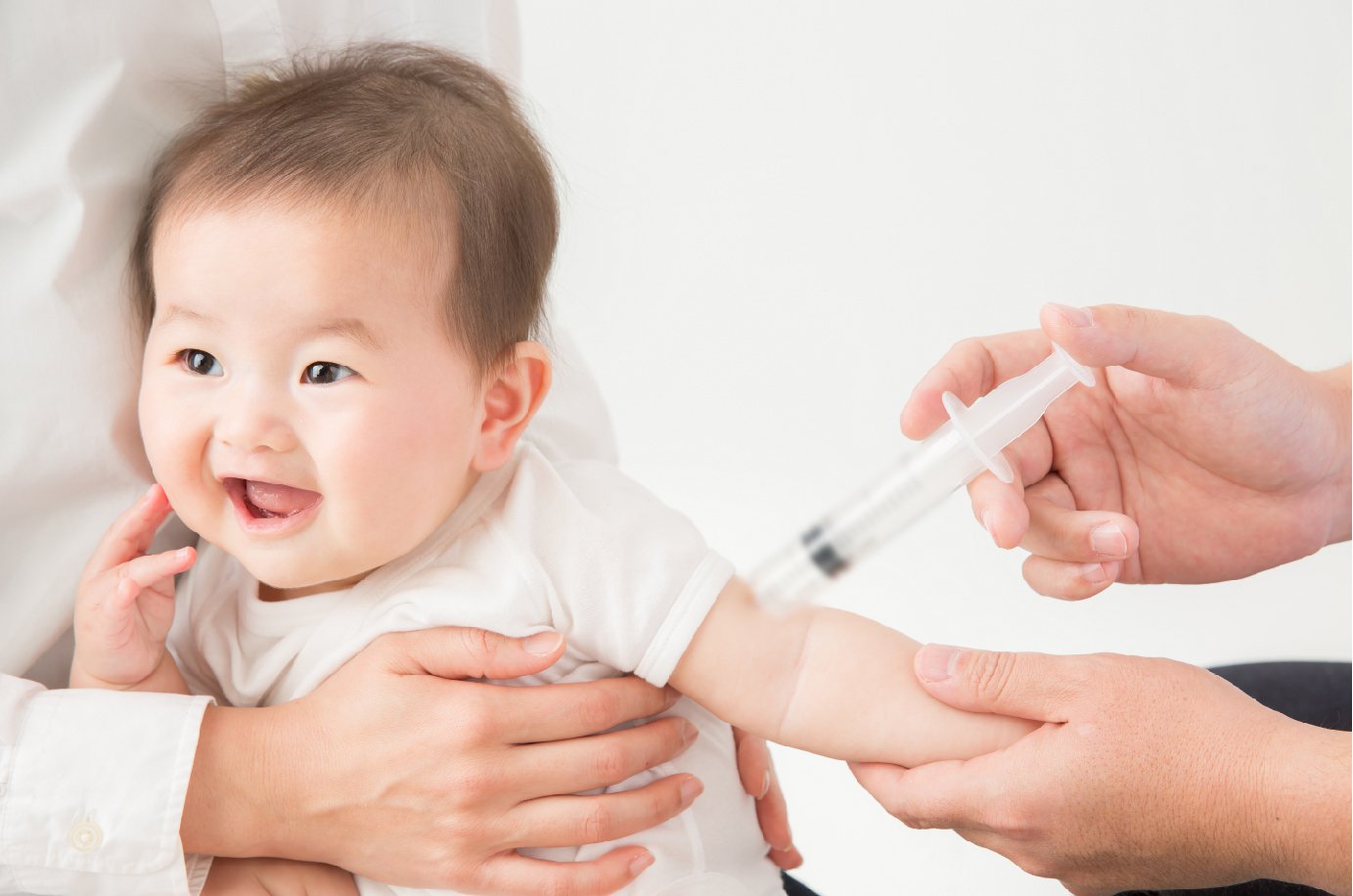 tiêm vắc xin 6 trong 1 cho trẻ