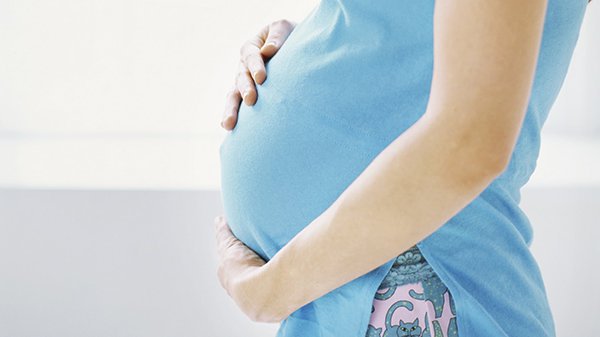 Có thai ngoài tử cung phải làm sao?