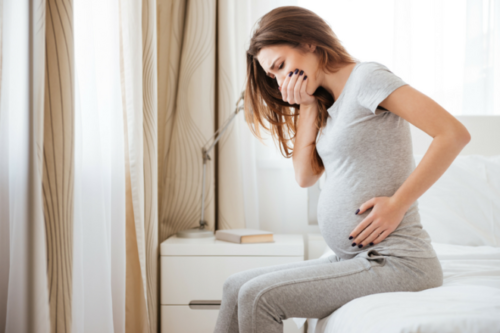 Ốm nghén là nguyên nhân chủ yếu khiến thai phụ không tăng cân