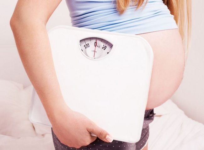 tăng cân quá nhiều khi mang thai