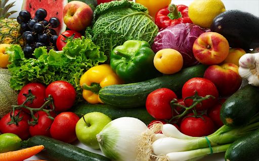 Trái cây và rau cũng là các thực phẩm tốt cho răng