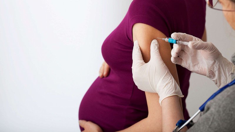Tiêm thuốc trưởng thành phổi có ảnh hưởng đến thai nhi không?