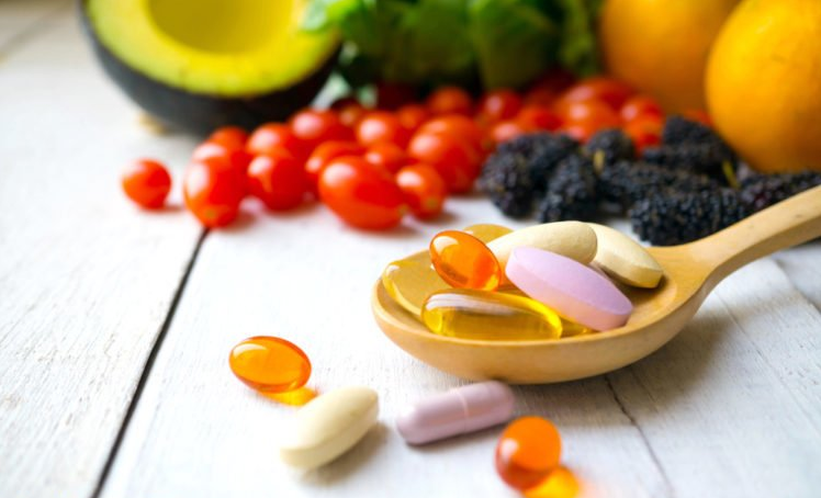Các vitamin tốt cho nội tiết thời kỳ mãn kinh