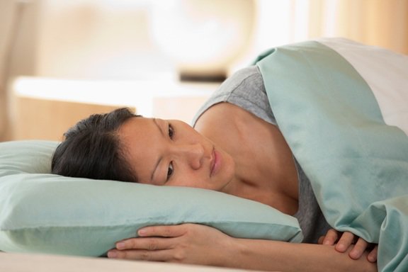 Mất ngủ ảnh hưởng đến phụ nữ nhiều hơn nam giới