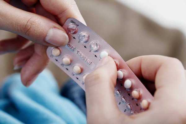 Chưa có kinh nguyệt có thể dùng thuốc tránh thai hàng ngày được không?