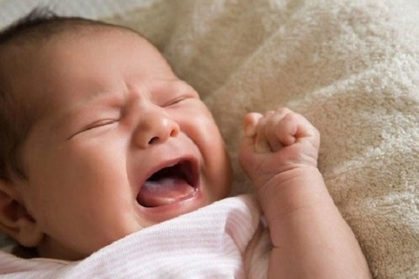 Trẻ hơn 1 tháng tuổi có chỉ số Bilirubin toàn phần 219,6 có sao không?