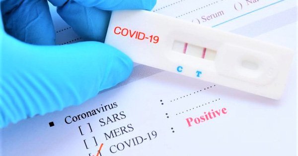 Thai phụ test nhanh Covid 2 vạch có nên test PCR?