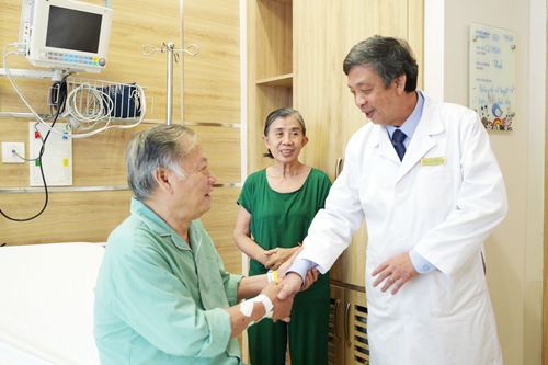 Bệnh mạch vành tái hẹp - Thoát cửa tử nhờ bóng phủ thuốc