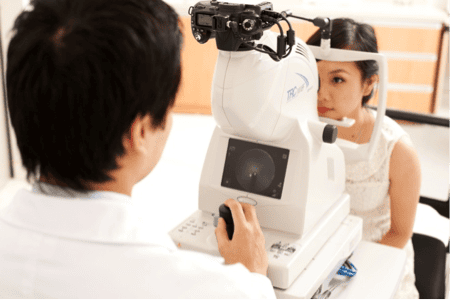 When should I go for an eye exam? Should I have regular eye exams?