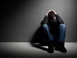 
Trầm cảm theo mùa có tên quốc tế là seasonal affective disorder – SAD hoặc winter depression
