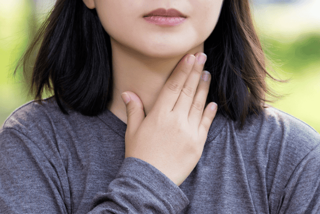 Thyroid cancer can be cured if detected early and treated properly | Vinmec