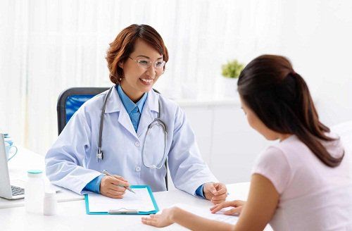 Dấu hiệu và chẩn đoán polyp buồng tử cung