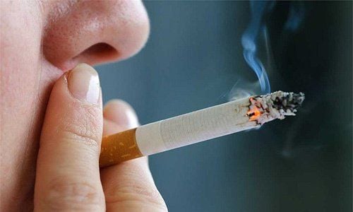 
Patients are addicted to cigarettes because smoking can damage the lungs
