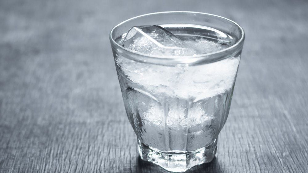 Drinking a lot of water is good for the liver and kidneys? | Vinmec