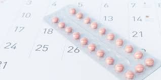 
Thuốc tránh thai hàng ngày là loại thuốc có chứa estrogen và progesterone, đây là hai loại hormone ở nữ có tác dụng ngăn rụng trứng
