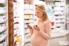 Cosmetic ingredients pregnant women should avoid