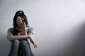 Trầm cảm cũng có thể dẫn đến các đường nhăn và nếp nhăn