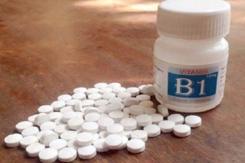 
Thiếu vitamin B1 được điều trị bằng cách bổ sung thuốc viên vitamin B1
