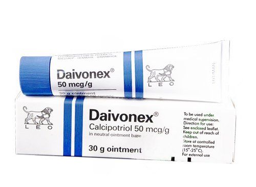 How is Daivonex ointment used to treat psoriasis?