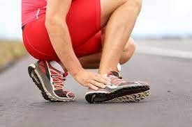 Đau khớp cổ chân khi chạy bộ