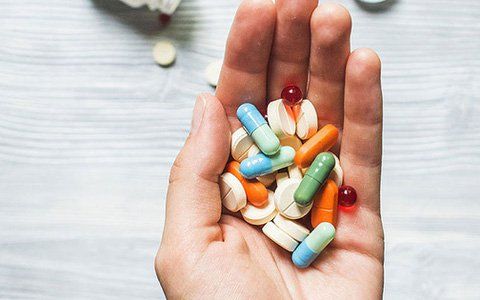 
Người bệnh nên dùng thuốc điều trị táo bón do opioid theo đơn của bác sĩ
