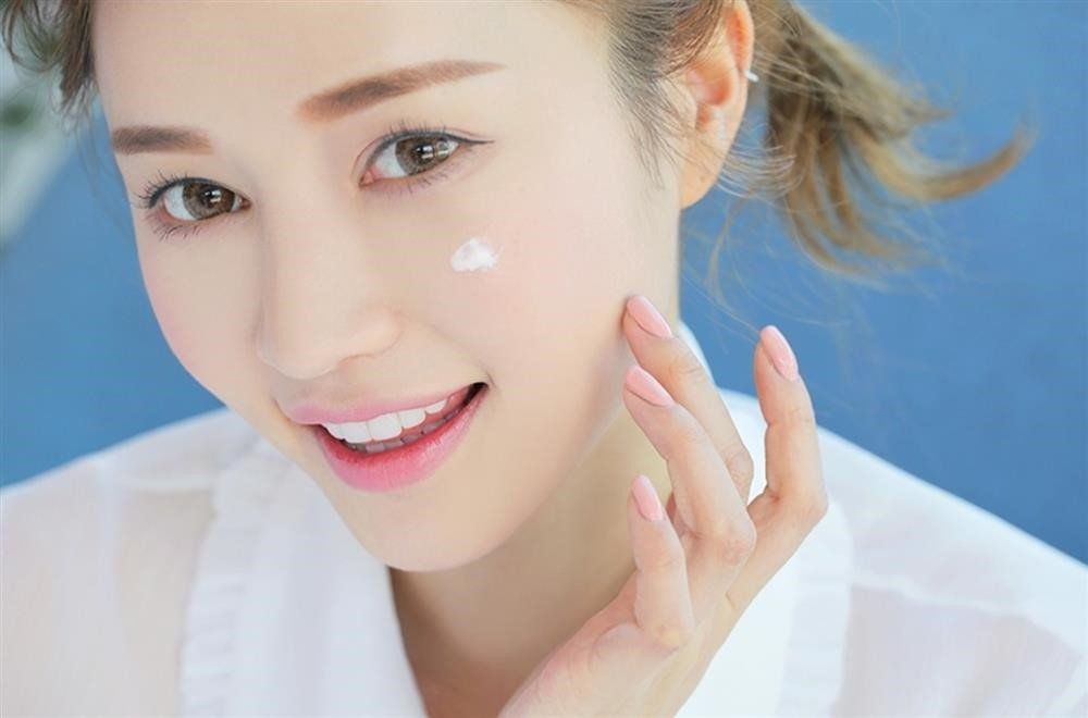 Titanium dioxide trong kem chống nắng có tác dụng gì?