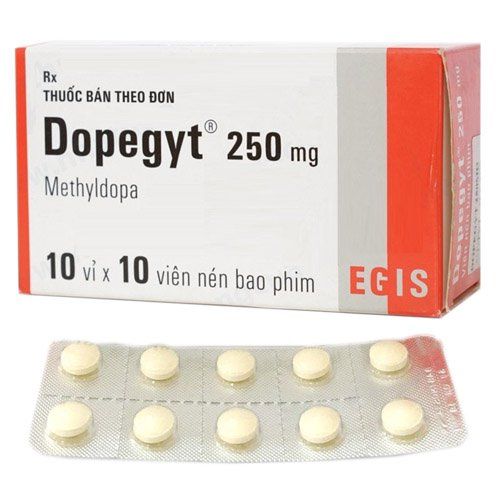 
Uống Dopegyt trước hoặc sau bữa ăn
