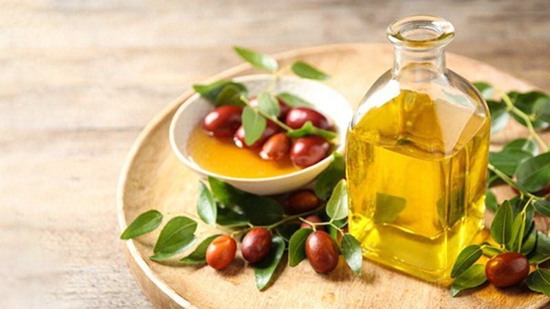 Tác dụng của dầu Jojoba với da | Vinmec