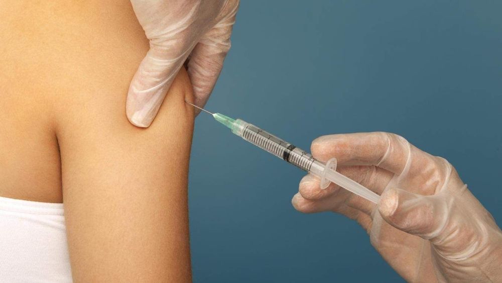 
Tiêm vắcxin HPV phòng ngừa ung thư cổ tử cung
