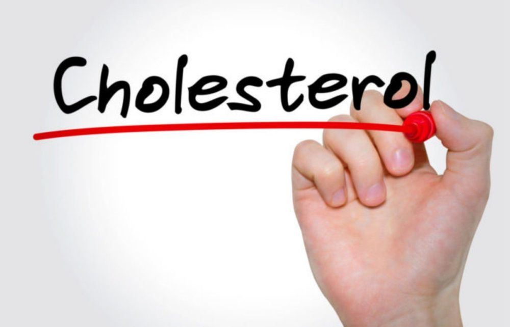 
Kiểm tra nồng độ cholesterol được khuyến cáo đối với phụ nữ 40 tuổi
