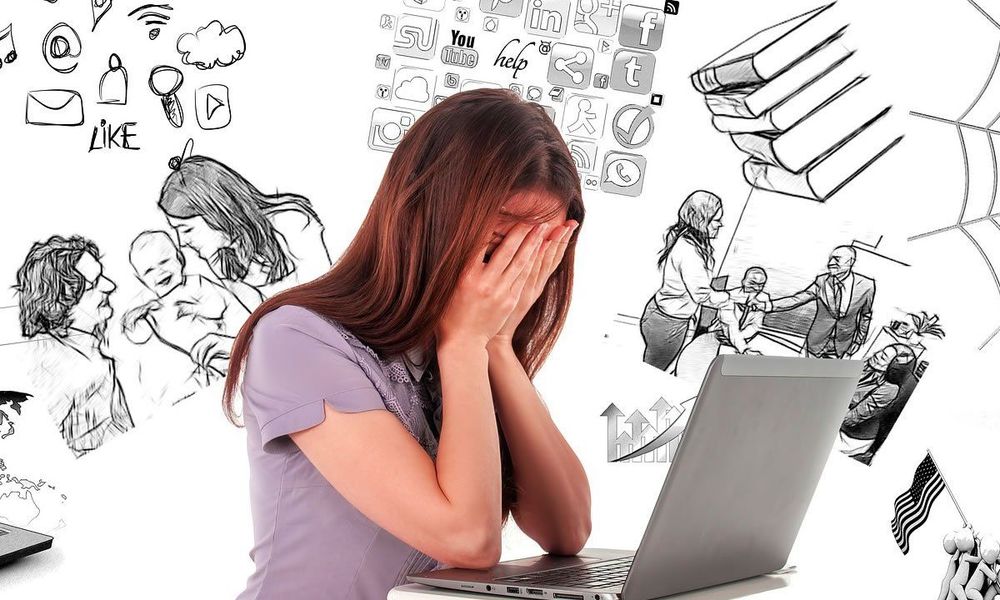 
Stress, căng thẳng trong một thời gian dài là điều kiện thuận lợi hình thành nám
