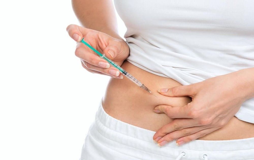 
Tiêm insulin điều trị bệnh
