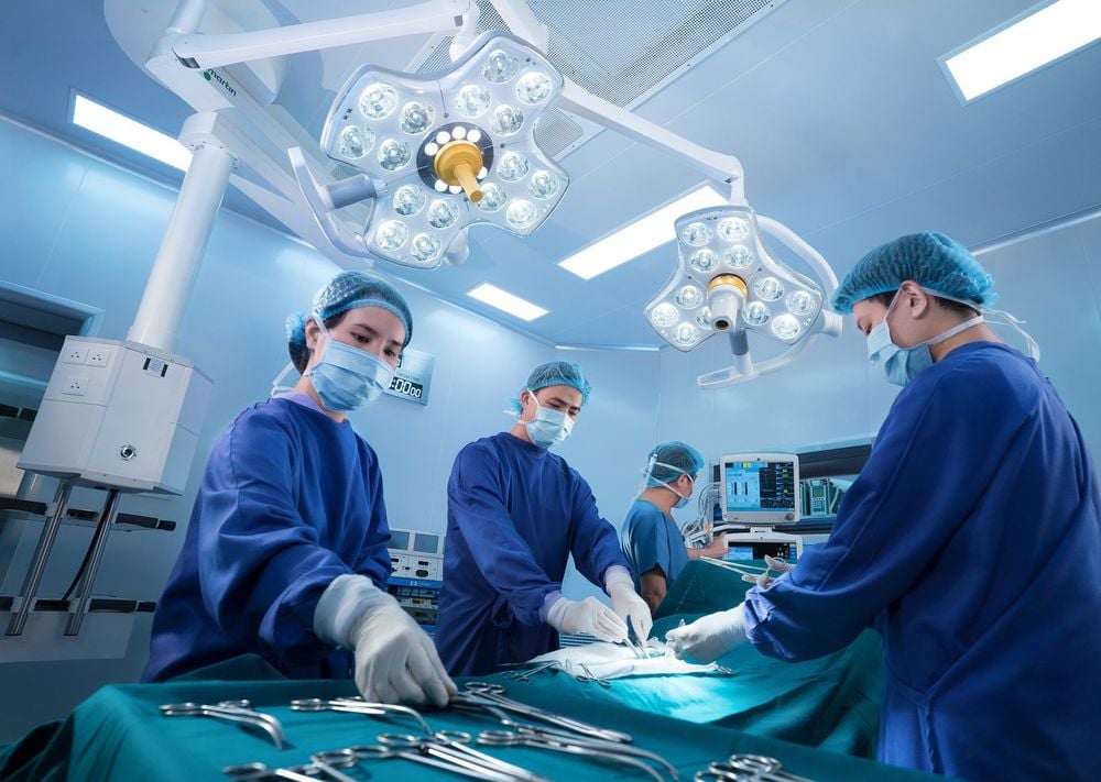 Phẫu thuật nội soi giúp điều trị phì đại lành tính tuyến tiền liệt