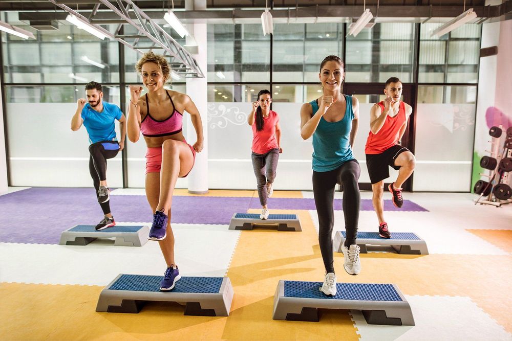 
Bài tập Step aerobics giúp cải thiện nhịp tim, sức khỏe hiệu quả
