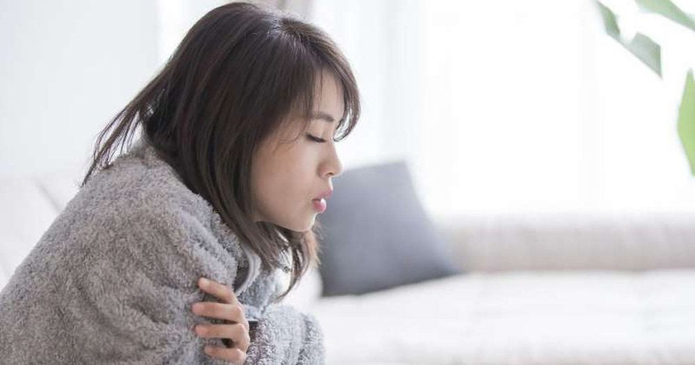 Nighttime chills are a perception of decreased body temperature.