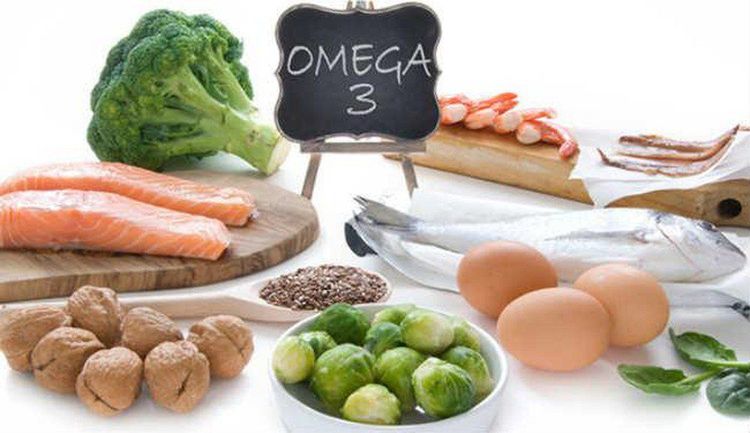 
Các thực phẩm giàu omega-3, vitamin, sắt và các khoáng chất khác giúp chống lại các kháng thể và cũng làm tăng số lượng tiểu cầu
