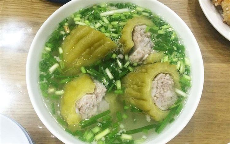 
Canh mướp đắng nhồi thịt
