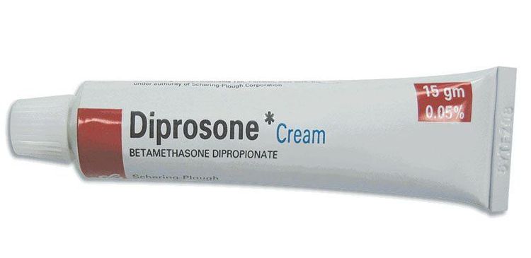 
Thuốc mỡ Diprosone Betamethasone 0,05% dùng bôi da quy đầu
