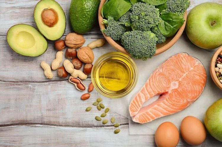 
Cá hồi chứa chứa hàm lượng axit béo omega-3 cao
