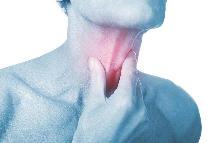 
Pain when swallowing saliva is a common sign of lingual tonsillitis
