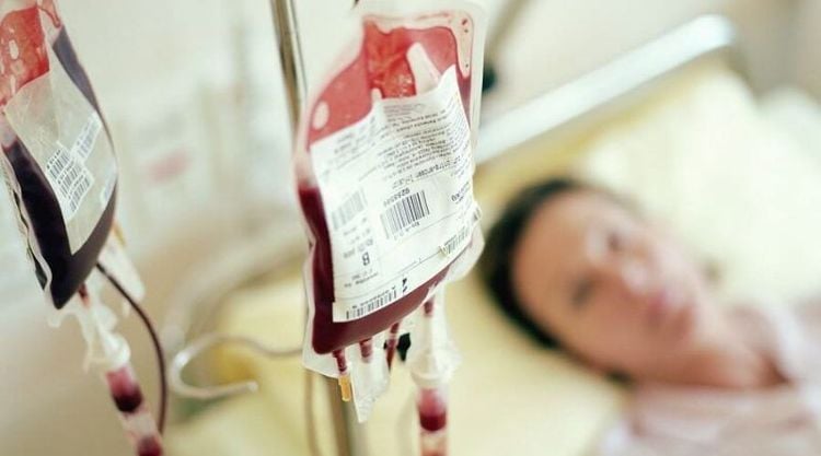 
Truyền khối hồng cầu trên bệnh nhân mắc bệnh Thalassemia
