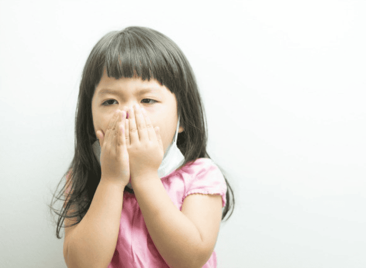 
Symptoms of bronchiolitis are often quite similar to a cold such as runny nose, stuffy nose, cough, mild fever, etc.
