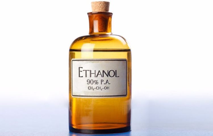 
Ethanol có trong thành phần nước rửa tay
