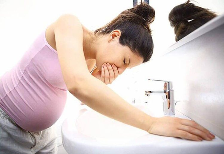 Phụ nữ mang thai bị viêm gan B cần tham khảo tư vấn của bác sĩ