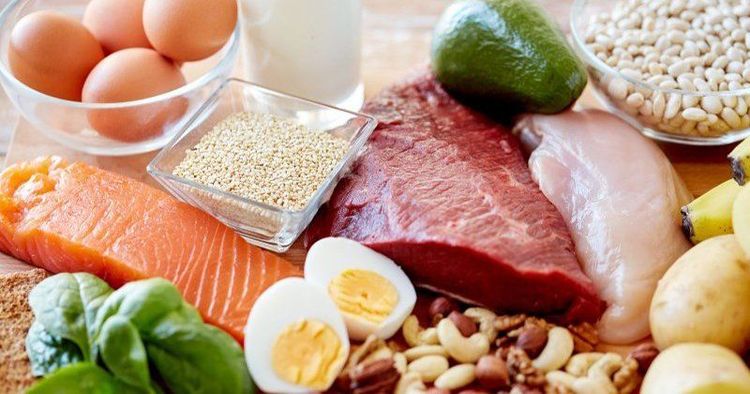 
Cholesterol trong máu có trong thứ ăn và do cơ thể tự tổng hợp
