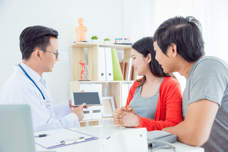 Nếu bạn không biết tại sao quan hệ sau mãn kinh lại đau đớn, hãy hỏi bác sĩ của bạn