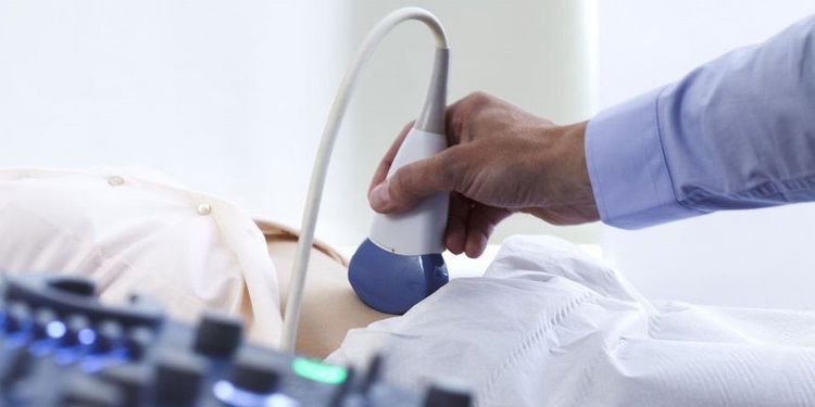 Siêu âm thận là một trong những phương pháp chẩn đoán hình ảnh sử dụng các sóng siêu âm có tần số lớn (nằm ngoài ngưỡng nghe của tai người) để tạo ra những hình ảnh về cấu trúc, kích thước của thận